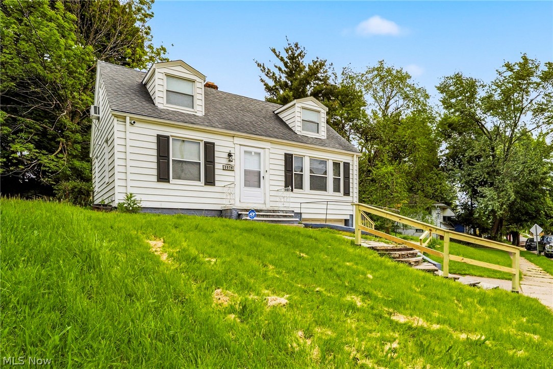 3579 Lloyd Road Cleveland OH 44111
