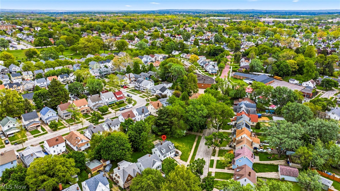 3579 Lloyd Road Cleveland OH 44111