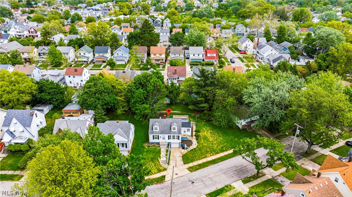 3579 Lloyd Road Cleveland OH 44111