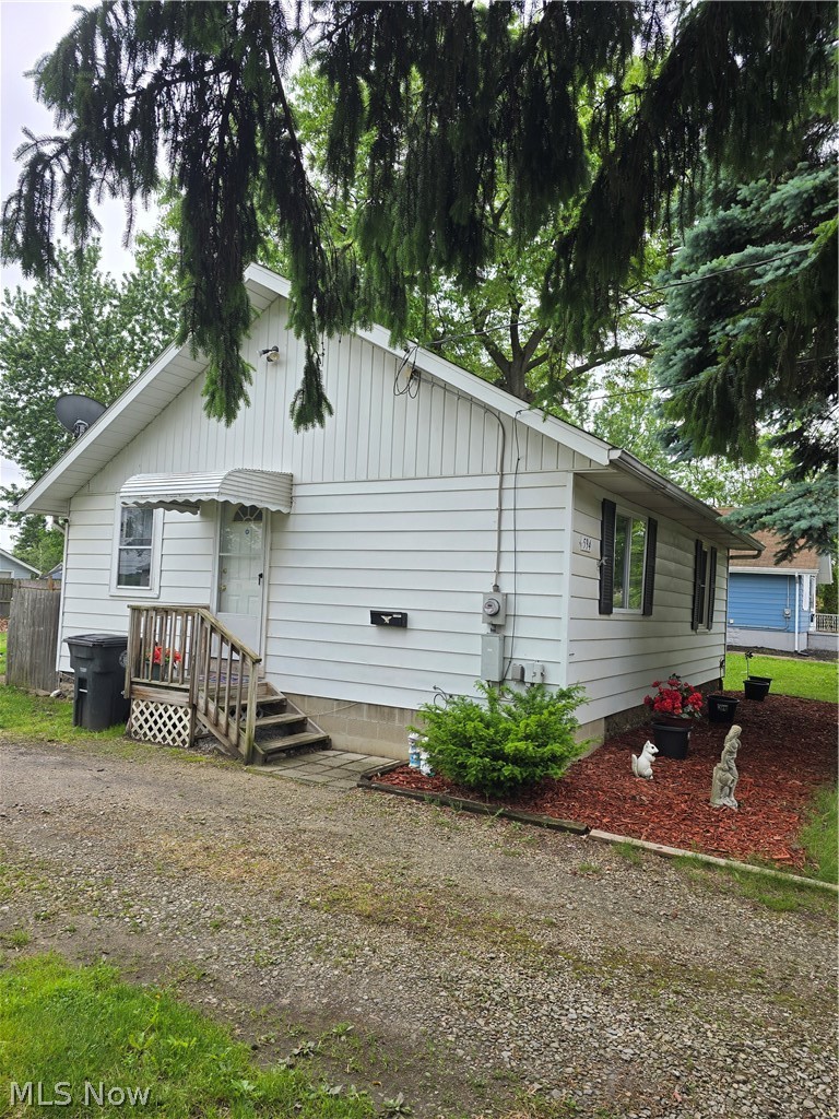 594 Gardendale Avenue Akron OH 44310