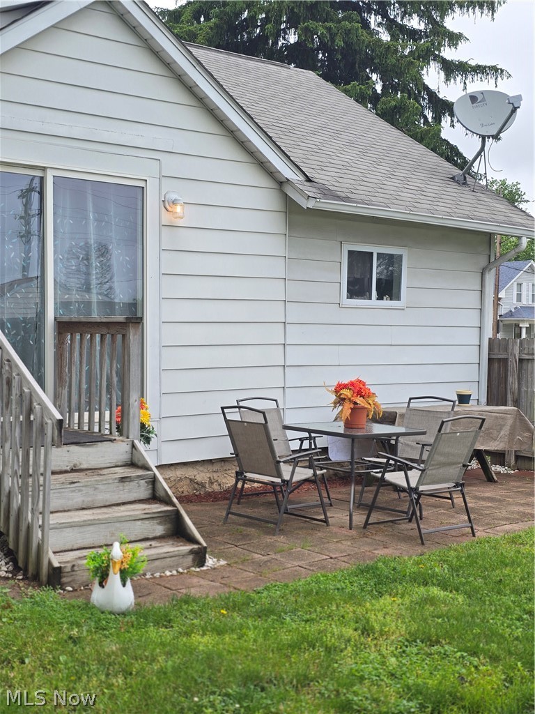 594 Gardendale Avenue Akron OH 44310