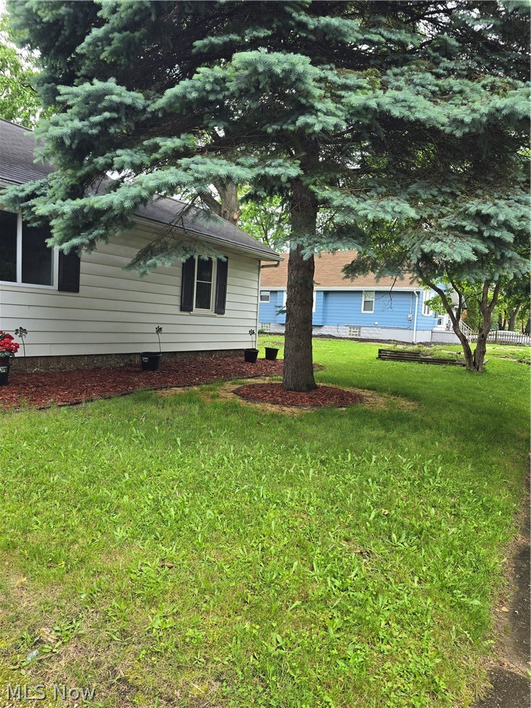 594 Gardendale Avenue Akron OH 44310