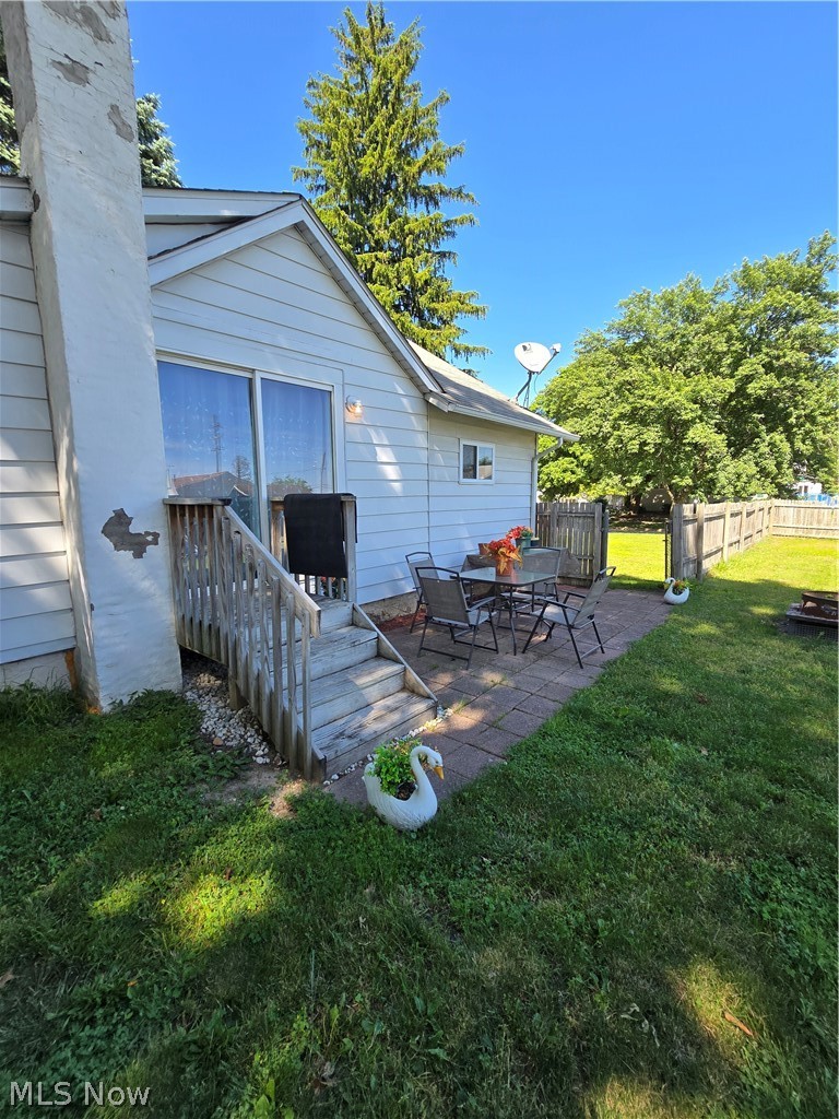 594 Gardendale Avenue Akron OH 44310