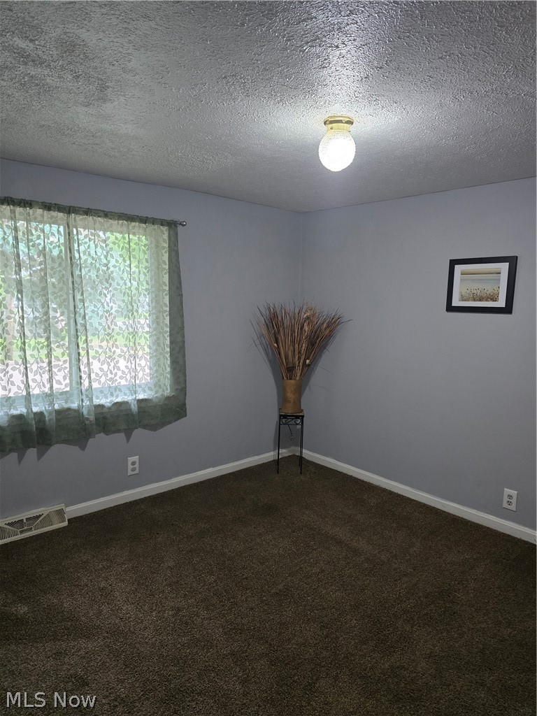594 Gardendale Avenue Akron OH 44310