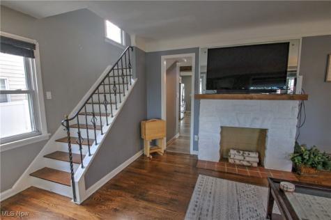 3334 W 155th Street Cleveland OH 44111