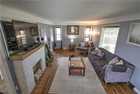 3334 W 155th Street Cleveland OH 44111