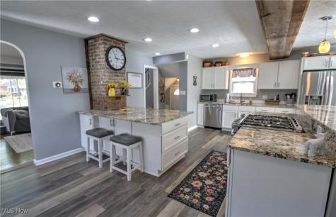 3334 W 155th Street Cleveland OH 44111