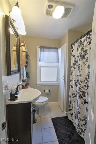 3334 W 155th Street Cleveland OH 44111