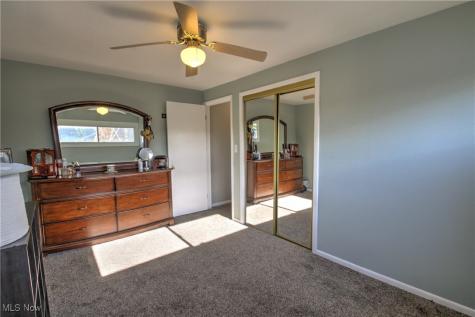 3334 W 155th Street Cleveland OH 44111