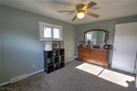 3334 W 155th Street Cleveland OH 44111