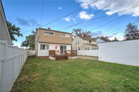 3334 W 155th Street Cleveland OH 44111