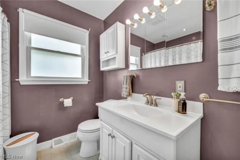 3732 W 232nd Street North Olmsted OH 44070