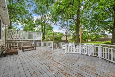 3732 W 232nd Street North Olmsted OH 44070