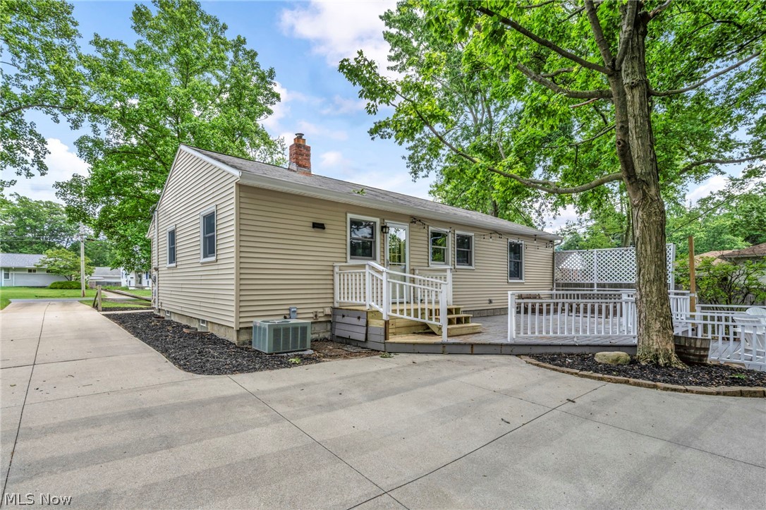 3732 W 232nd Street North Olmsted OH 44070