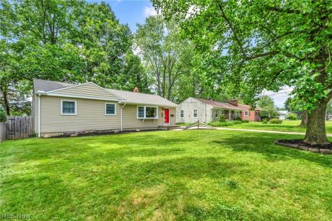 3732 W 232nd Street North Olmsted OH 44070