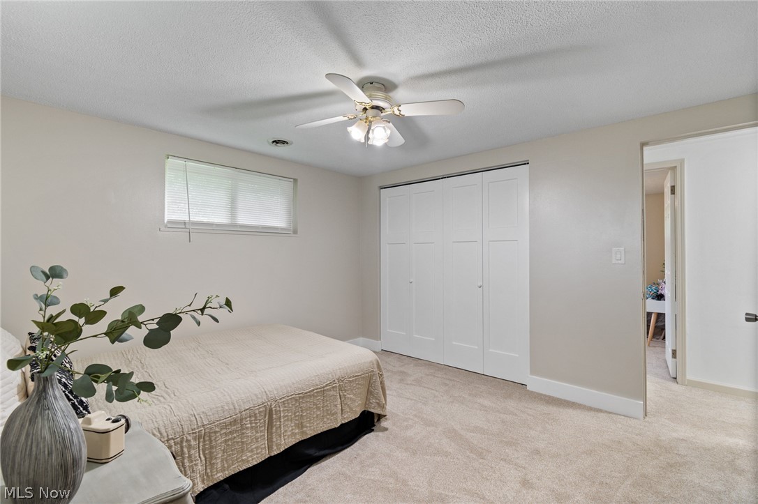 7660 Lakefield Street Louisville OH 44641