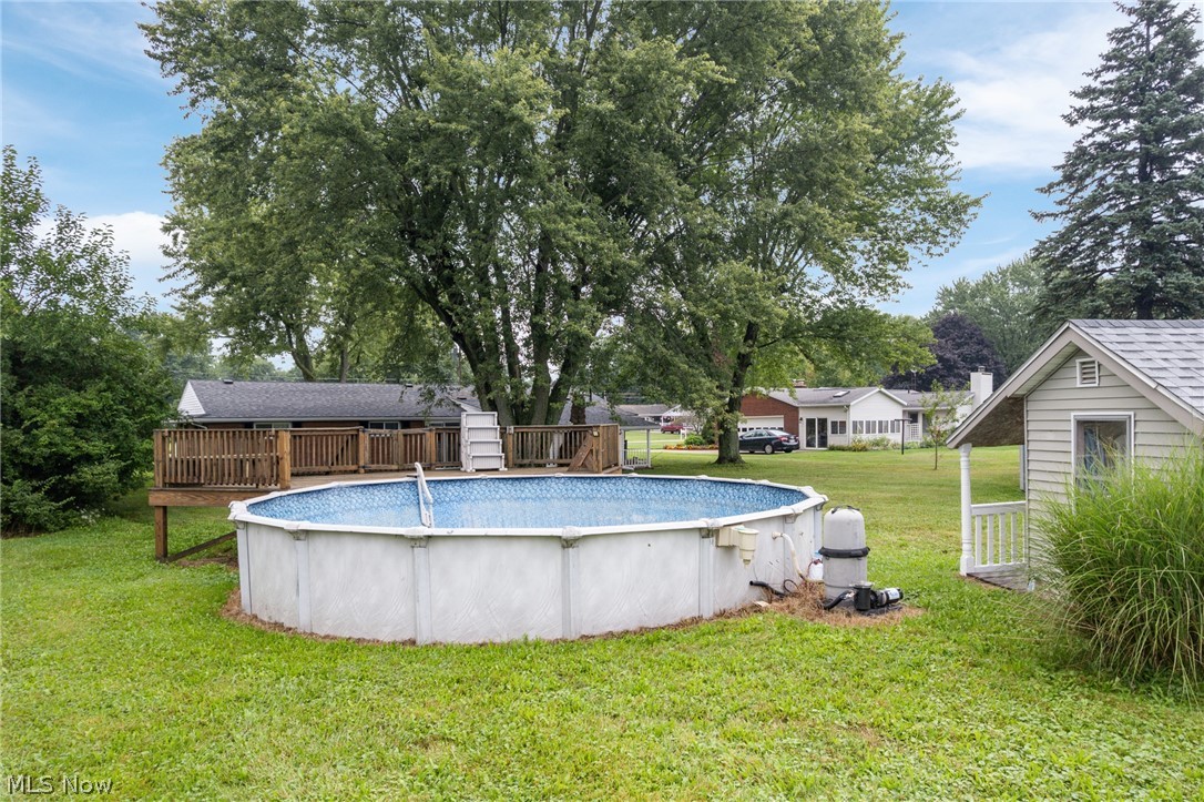 7660 Lakefield Street Louisville OH 44641