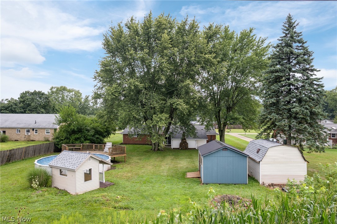 7660 Lakefield Street Louisville OH 44641