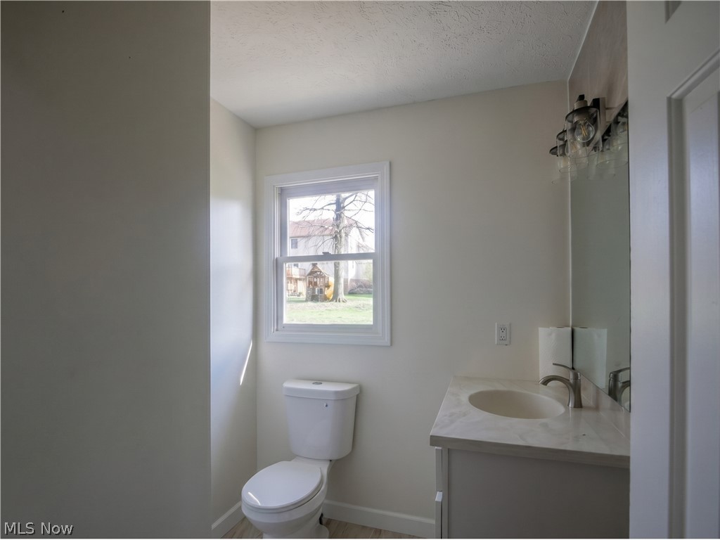 5196 Dickens Drive Richmond Heights OH 44143
