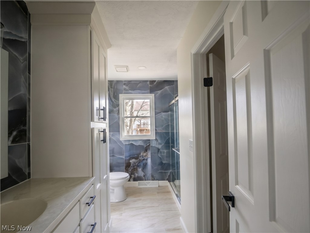 5196 Dickens Drive Richmond Heights OH 44143