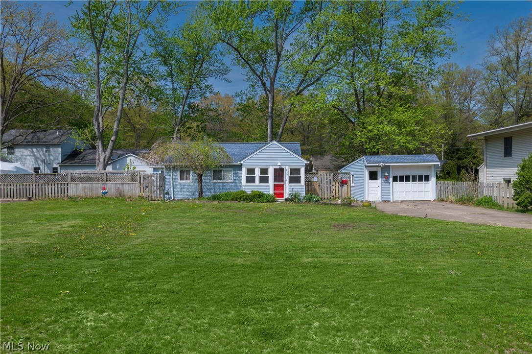 258 Vineyard Road Avon Lake OH 44012