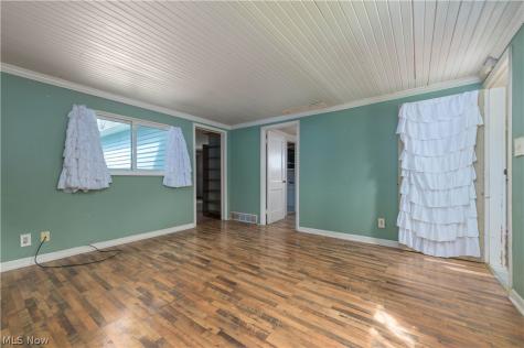258 Vineyard Road Avon Lake OH 44012