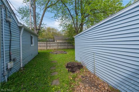 258 Vineyard Road Avon Lake OH 44012