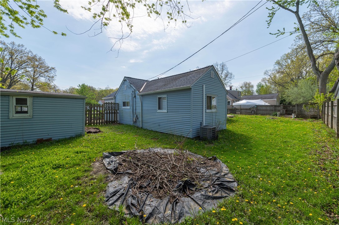 258 Vineyard Road Avon Lake OH 44012