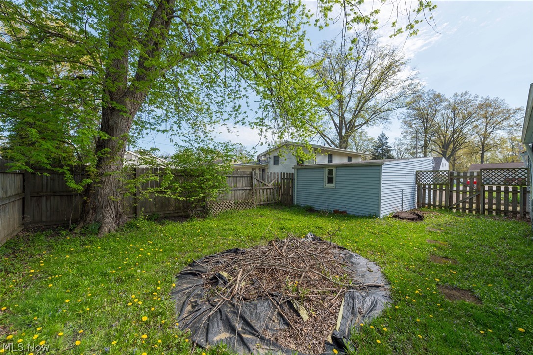 258 Vineyard Road Avon Lake OH 44012