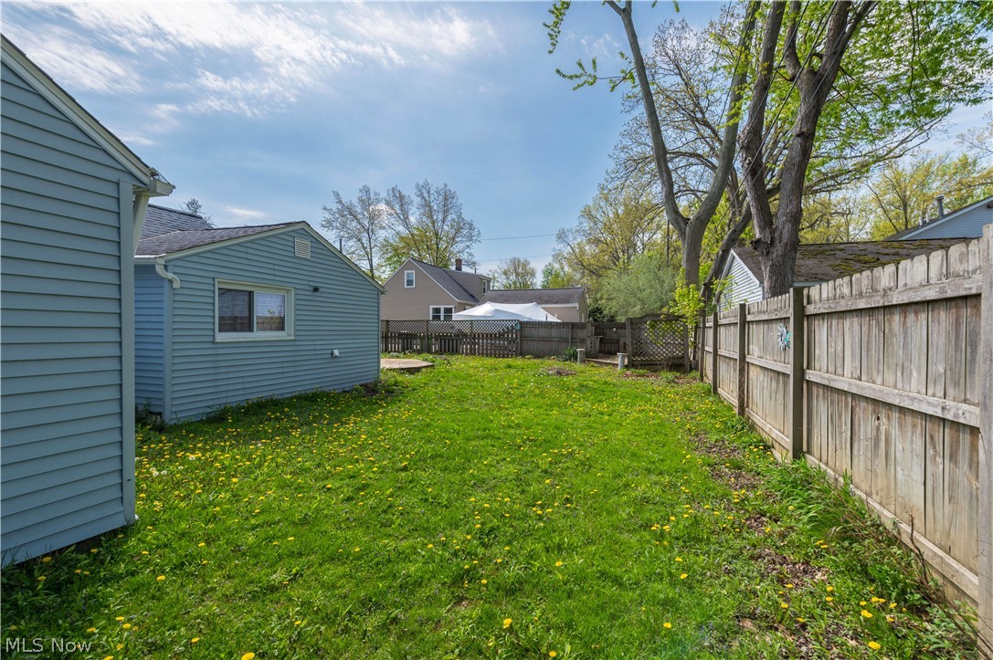 258 Vineyard Road Avon Lake OH 44012