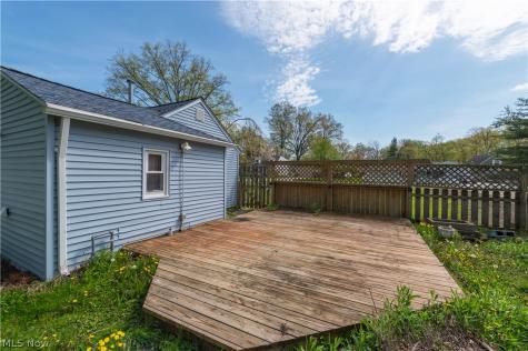 258 Vineyard Road Avon Lake OH 44012