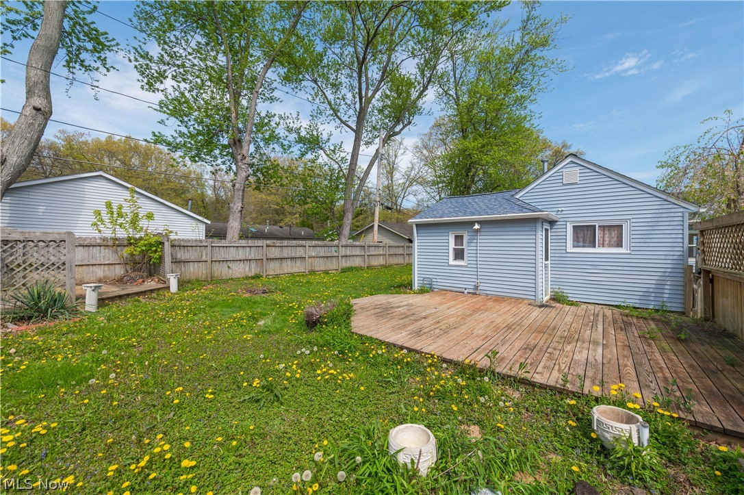 258 Vineyard Road Avon Lake OH 44012