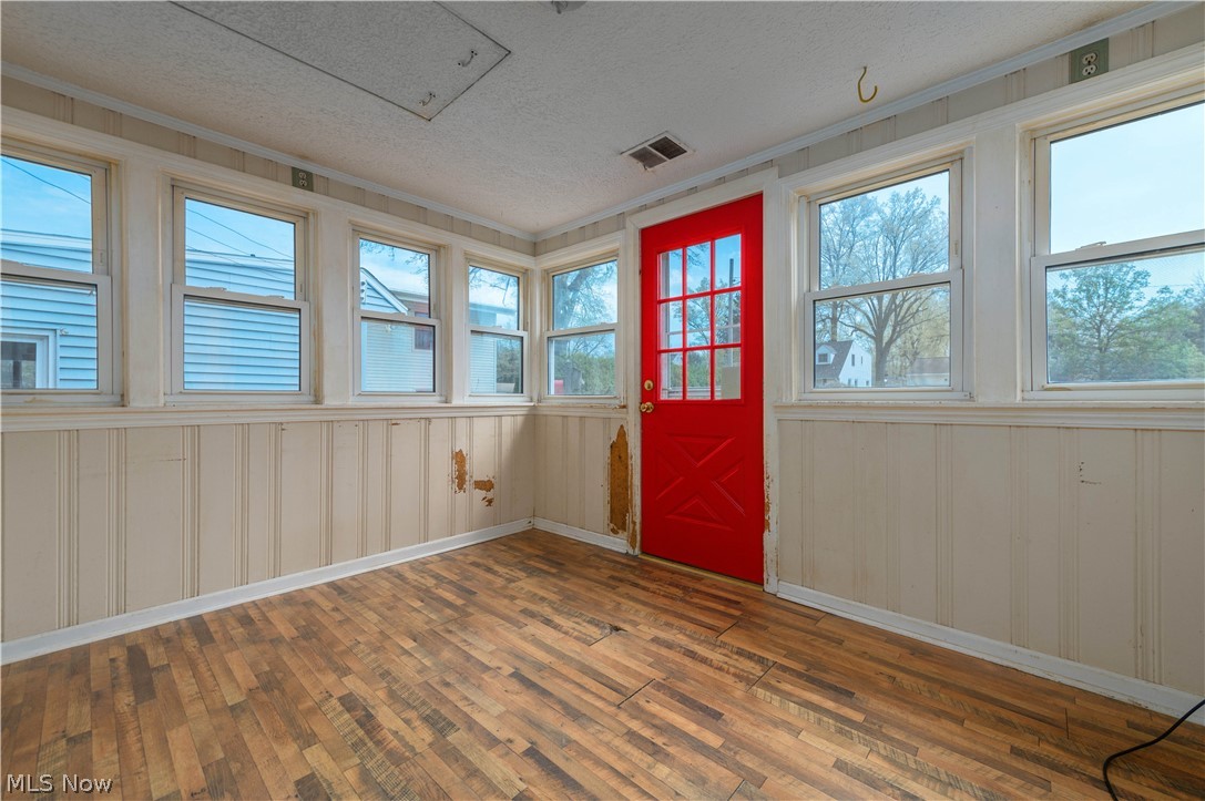 258 Vineyard Road Avon Lake OH 44012