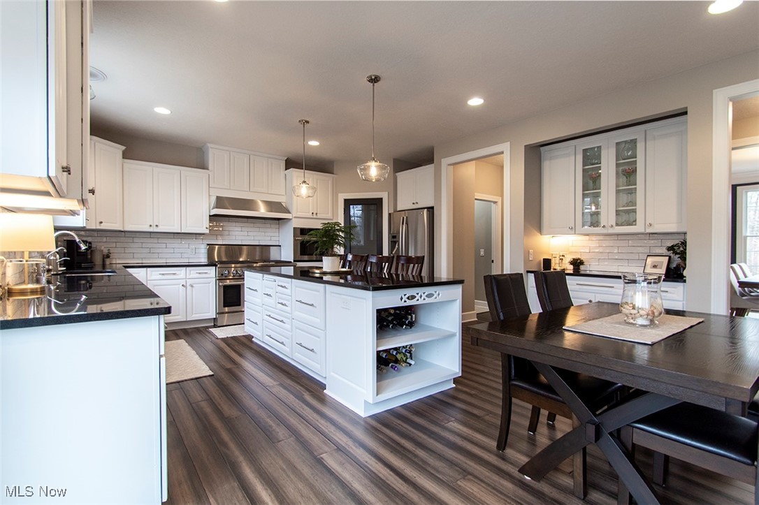 2316 Hickorycreek Drive Medina OH 44256