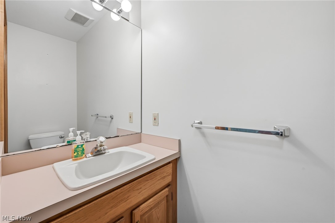 1178 Logan Woods Drive Hubbard OH 44425