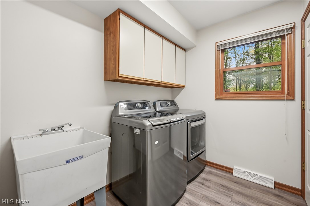 1178 Logan Woods Drive Hubbard OH 44425
