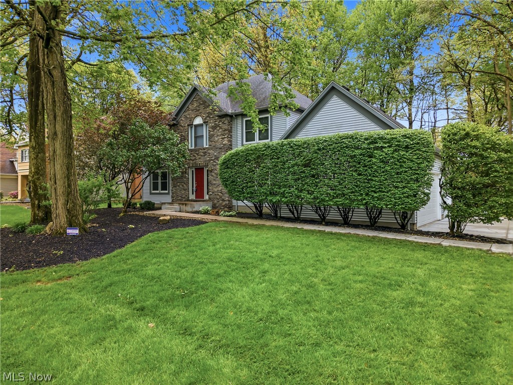 1178 Logan Woods Drive Hubbard OH 44425