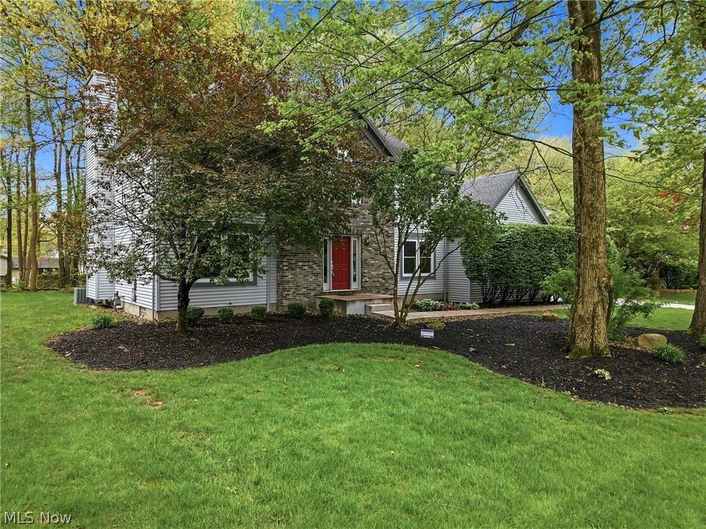 1178 Logan Woods Drive Hubbard OH 44425