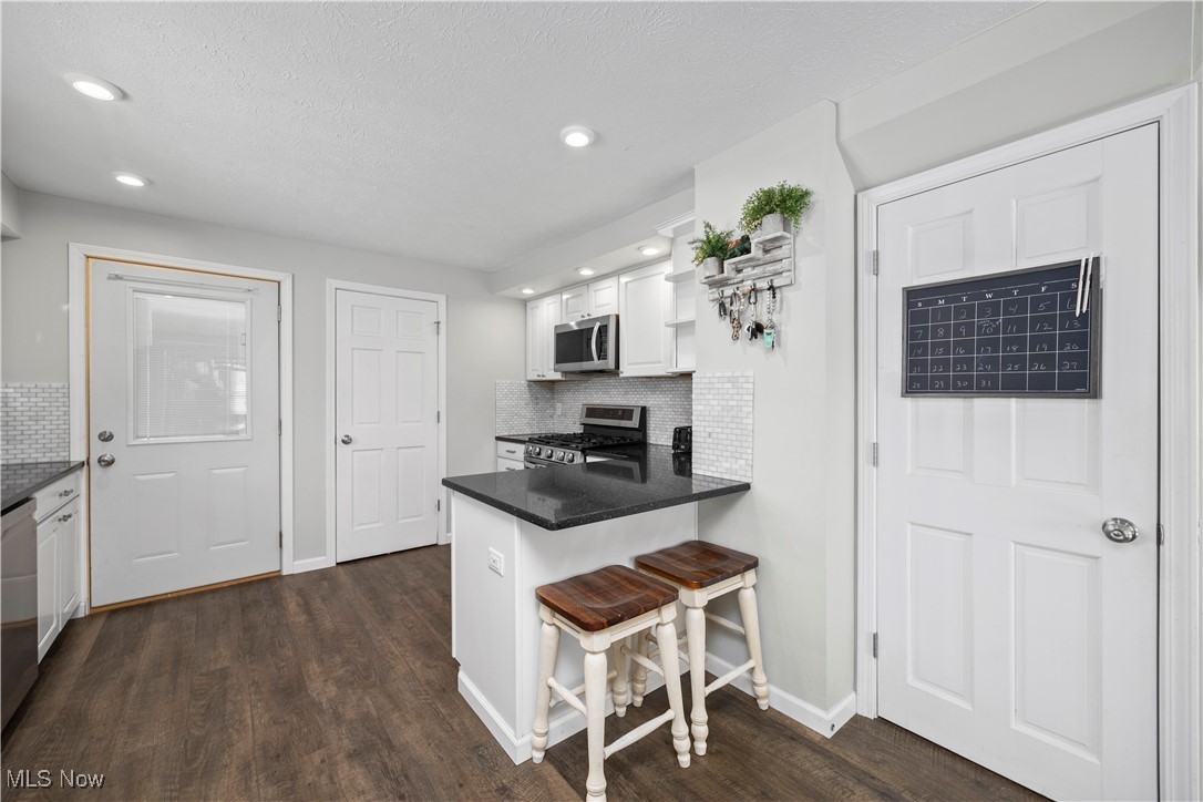 8010 Baumhart Road Amherst OH 44001