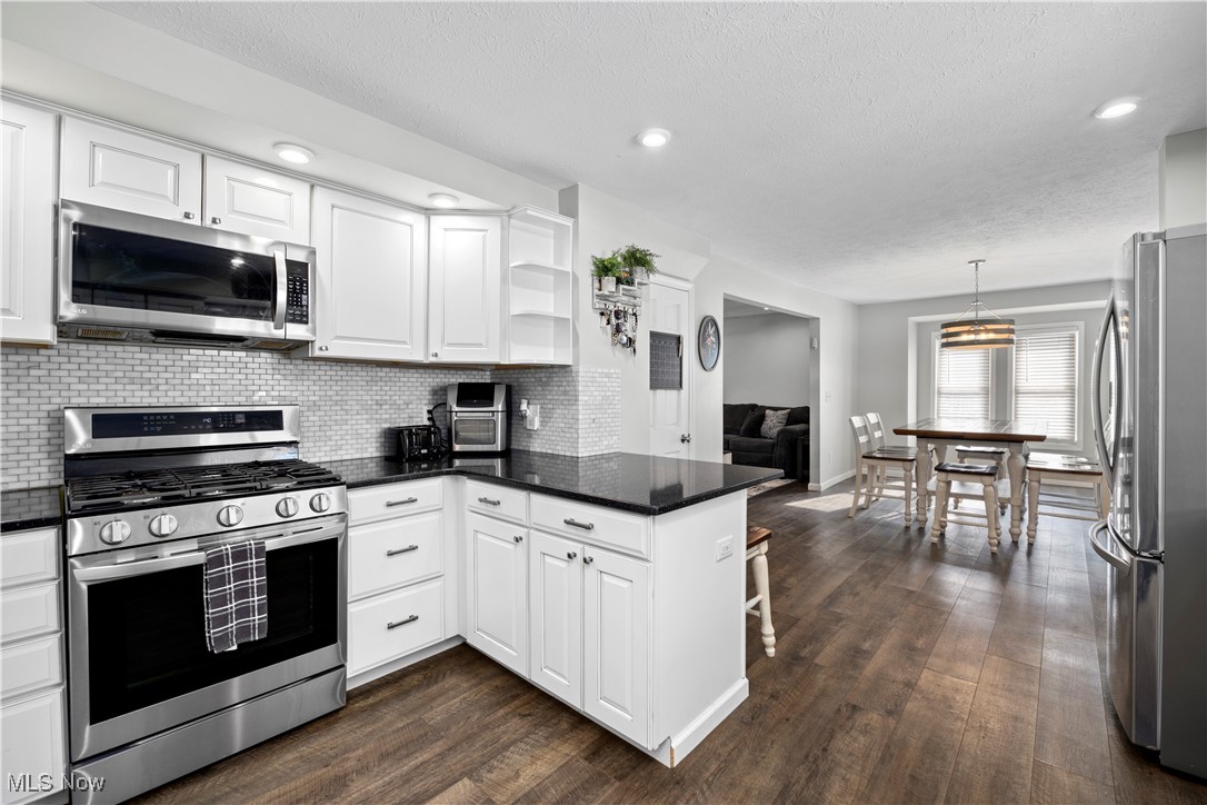 8010 Baumhart Road Amherst OH 44001