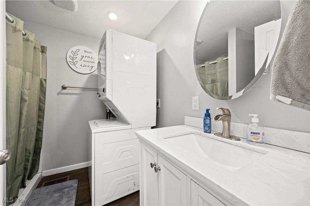 8010 Baumhart Road Amherst OH 44001