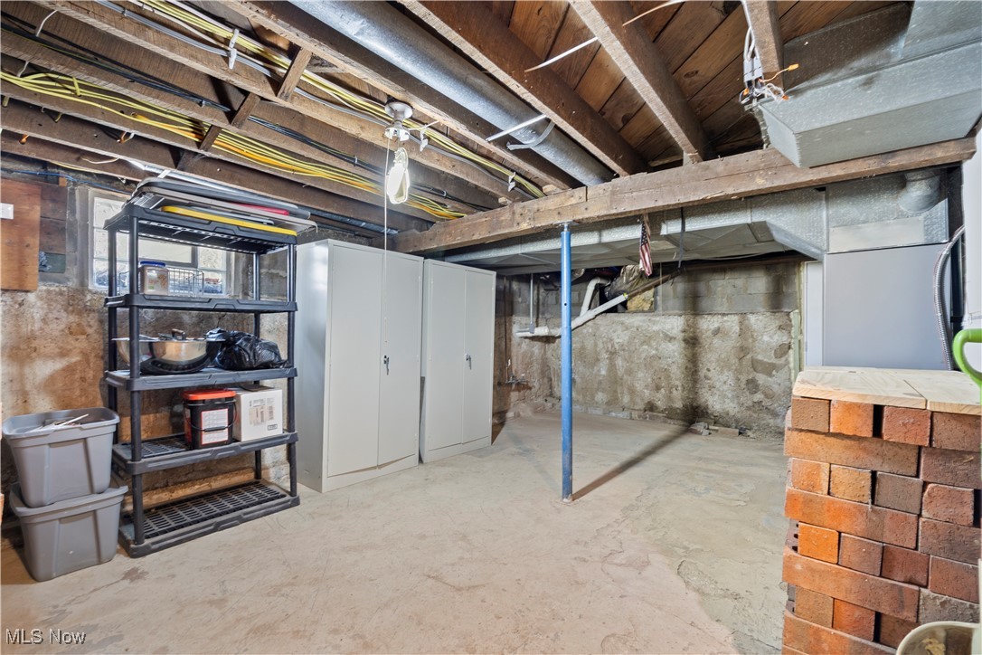 8010 Baumhart Road Amherst OH 44001