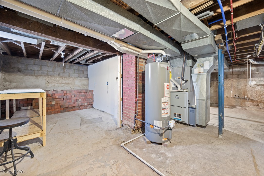 8010 Baumhart Road Amherst OH 44001