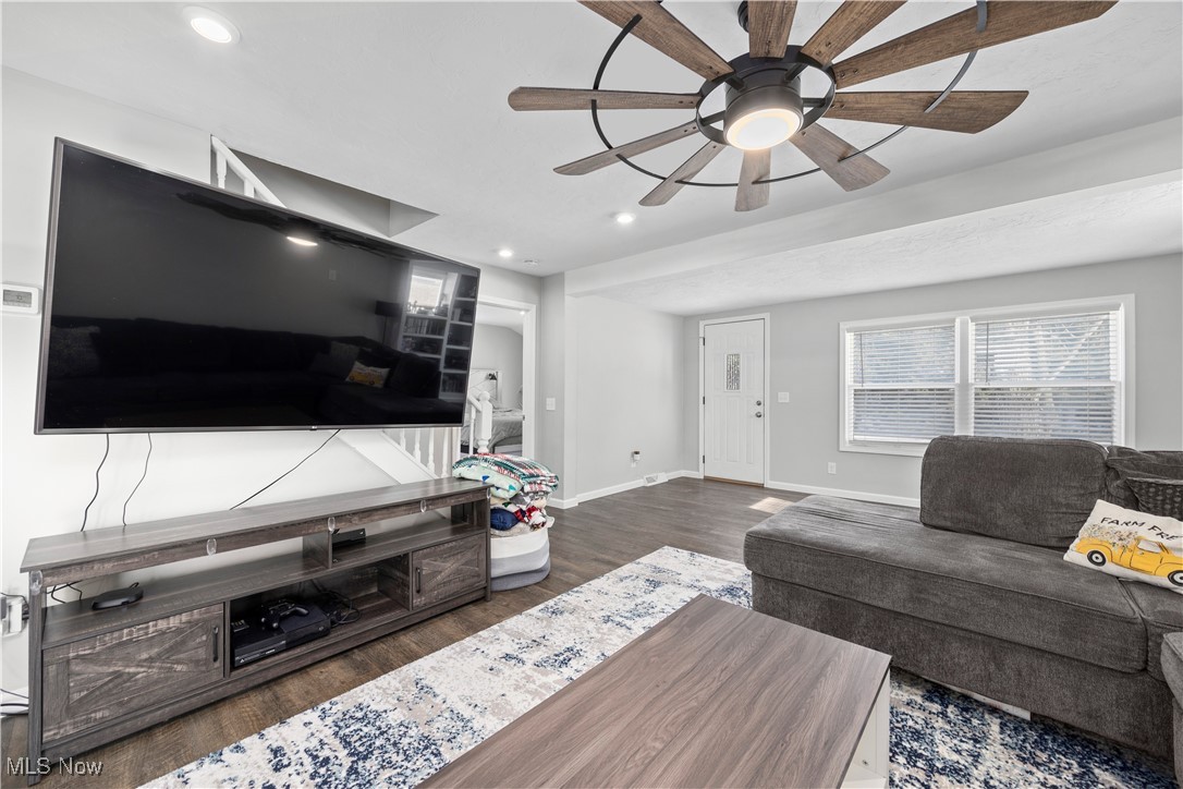 8010 Baumhart Road Amherst OH 44001