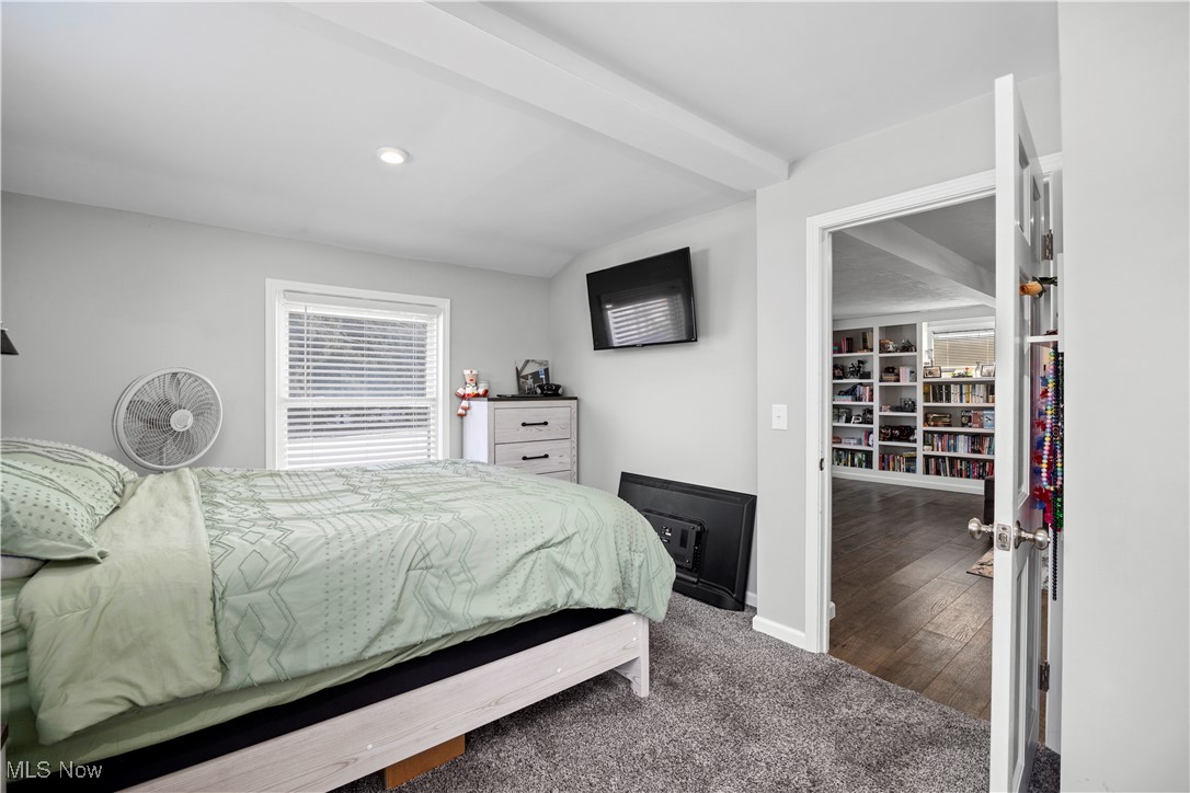 8010 Baumhart Road Amherst OH 44001