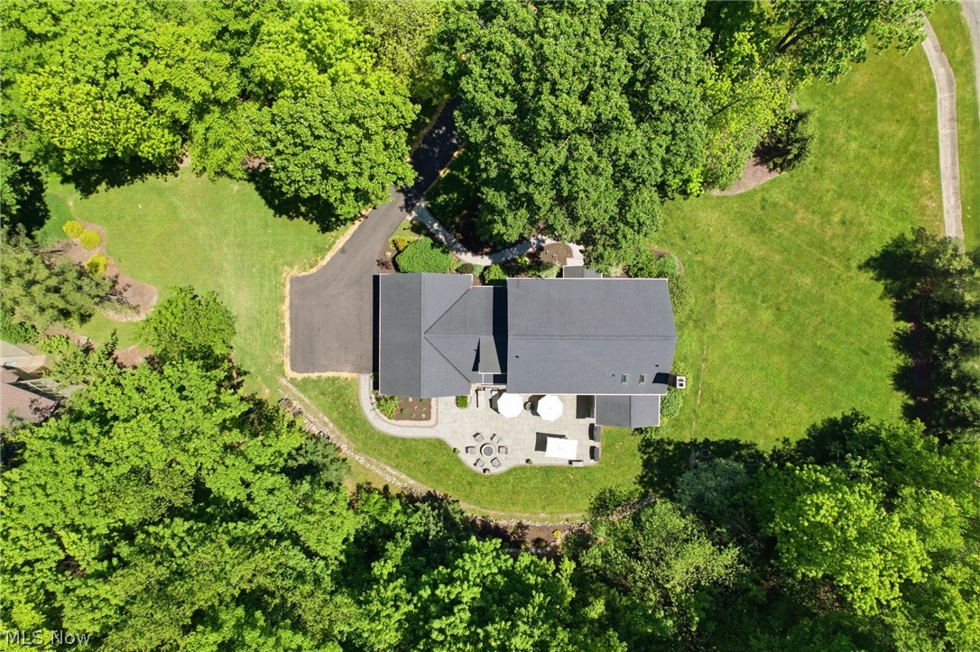 15 Martingale Court Chagrin Falls OH 44022
