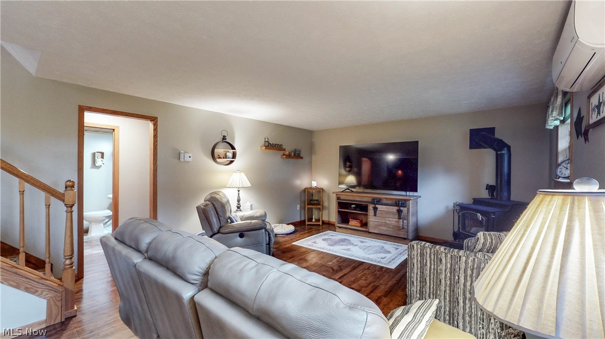 4409 Dudley Road Mantua OH 44255