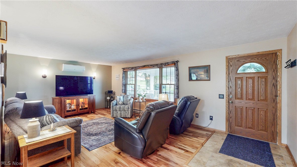 4409 Dudley Road Mantua OH 44255