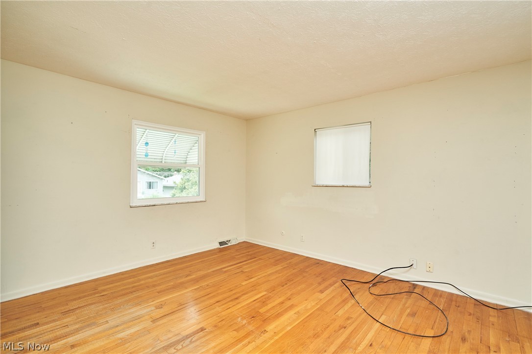 421 Malacca Street Akron OH 44305