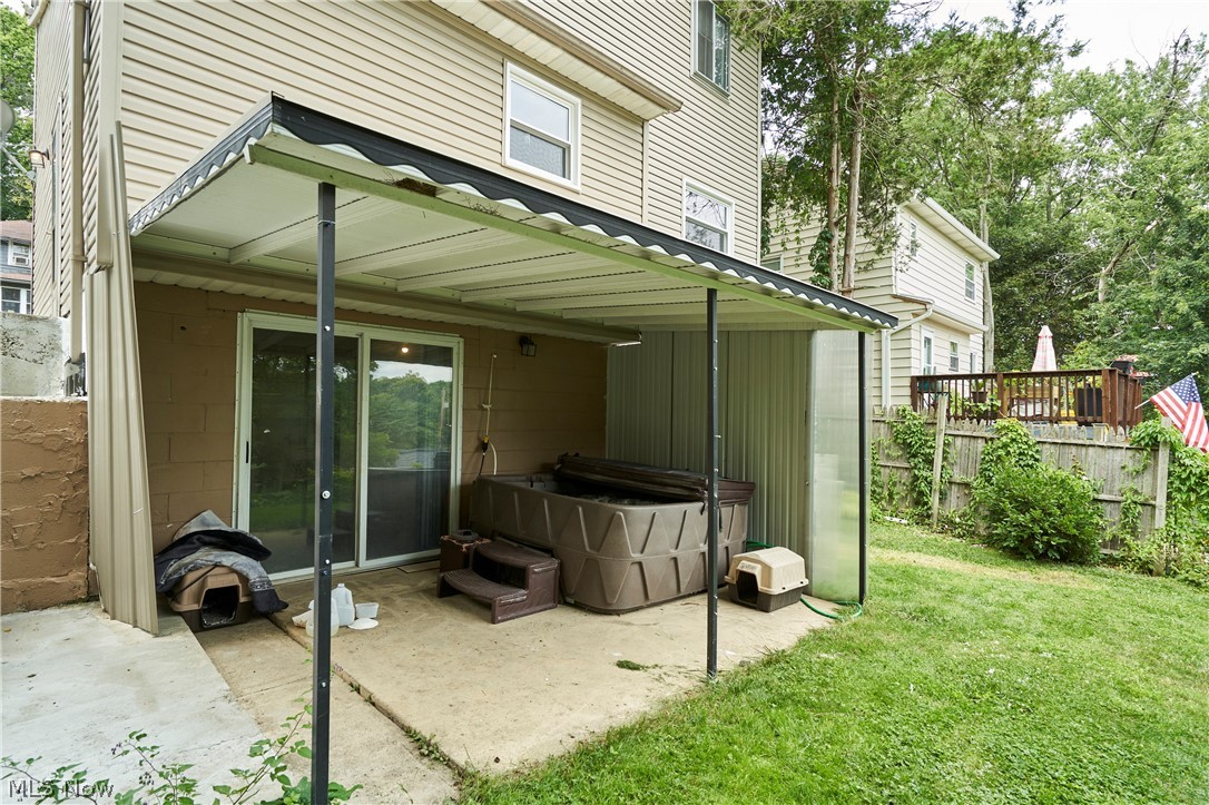 421 Malacca Street Akron OH 44305